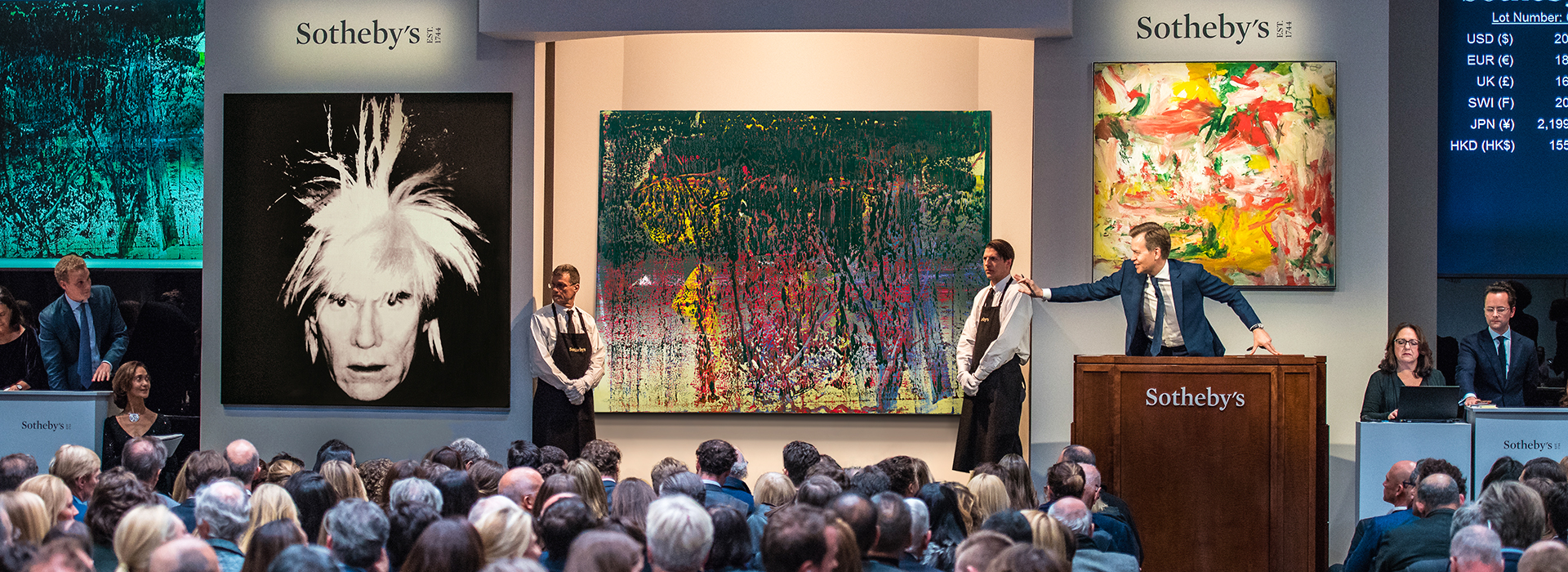 Art Auctioneer job role icon